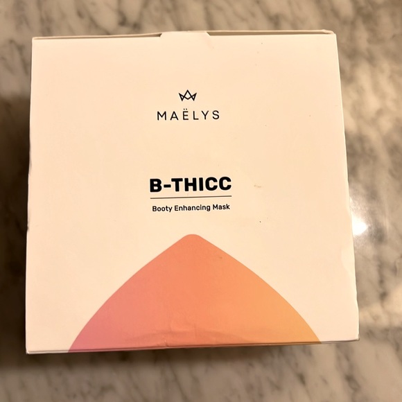 MAELYS B-THICC Booty enhancing mask - Picture 2 of 5